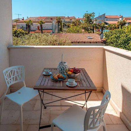Extravagantes Nur 100 Meter Zum Mit Salzwasserpool Und Jacuzzi Appartamento *