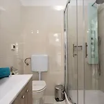 Extravagantes Nur 100 Meter Zum Mit Salzwasserpool Und Jacuzzi Apartment Funtana